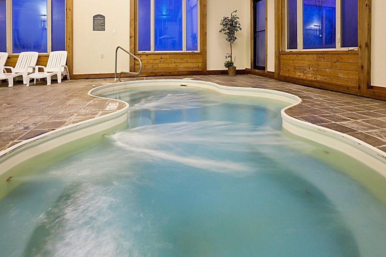 Holiday Express Munising-lakeview, An Ihg Hotel