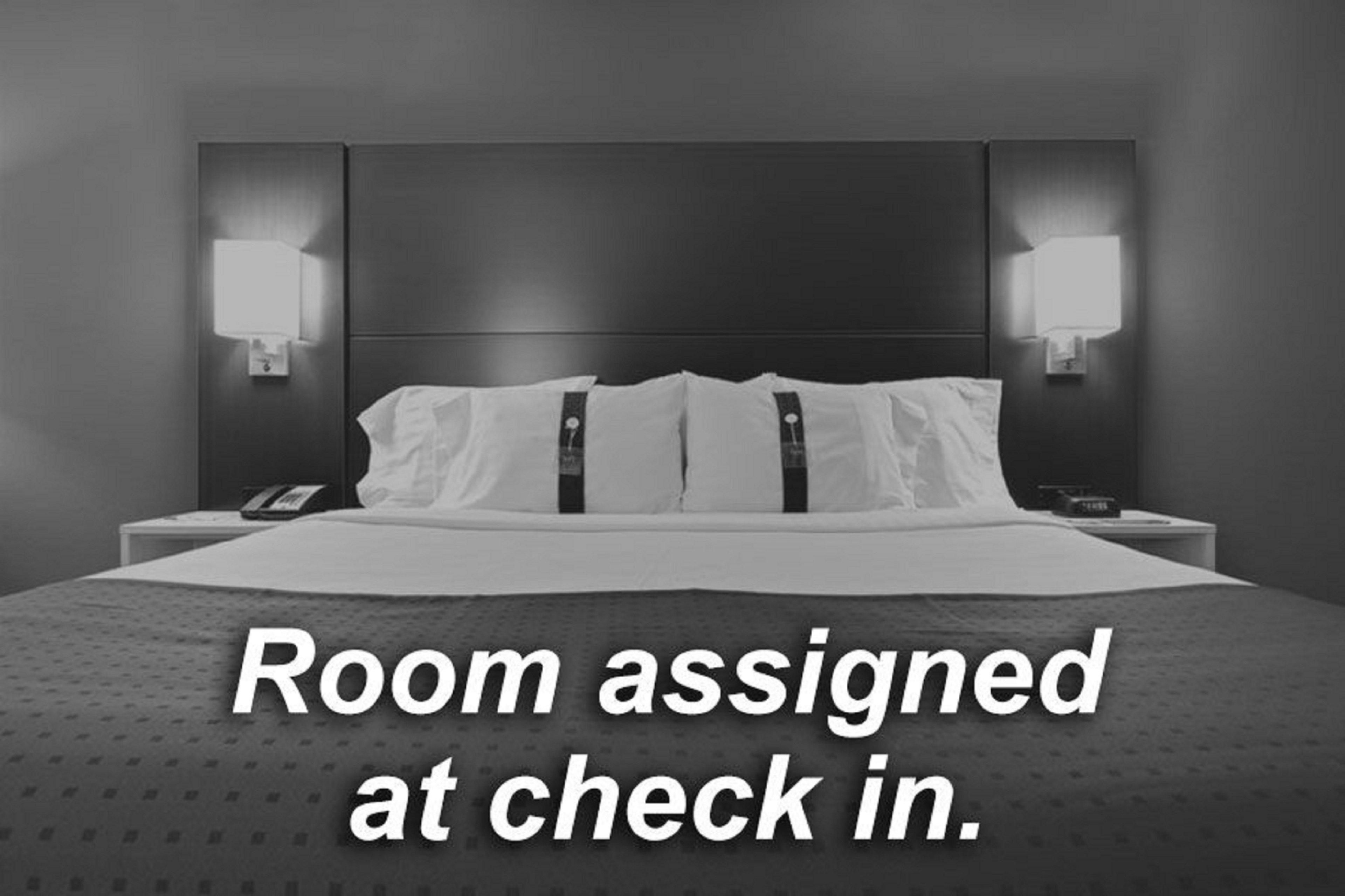 Hotel Express Munising-lakeview, An Ihg Munising