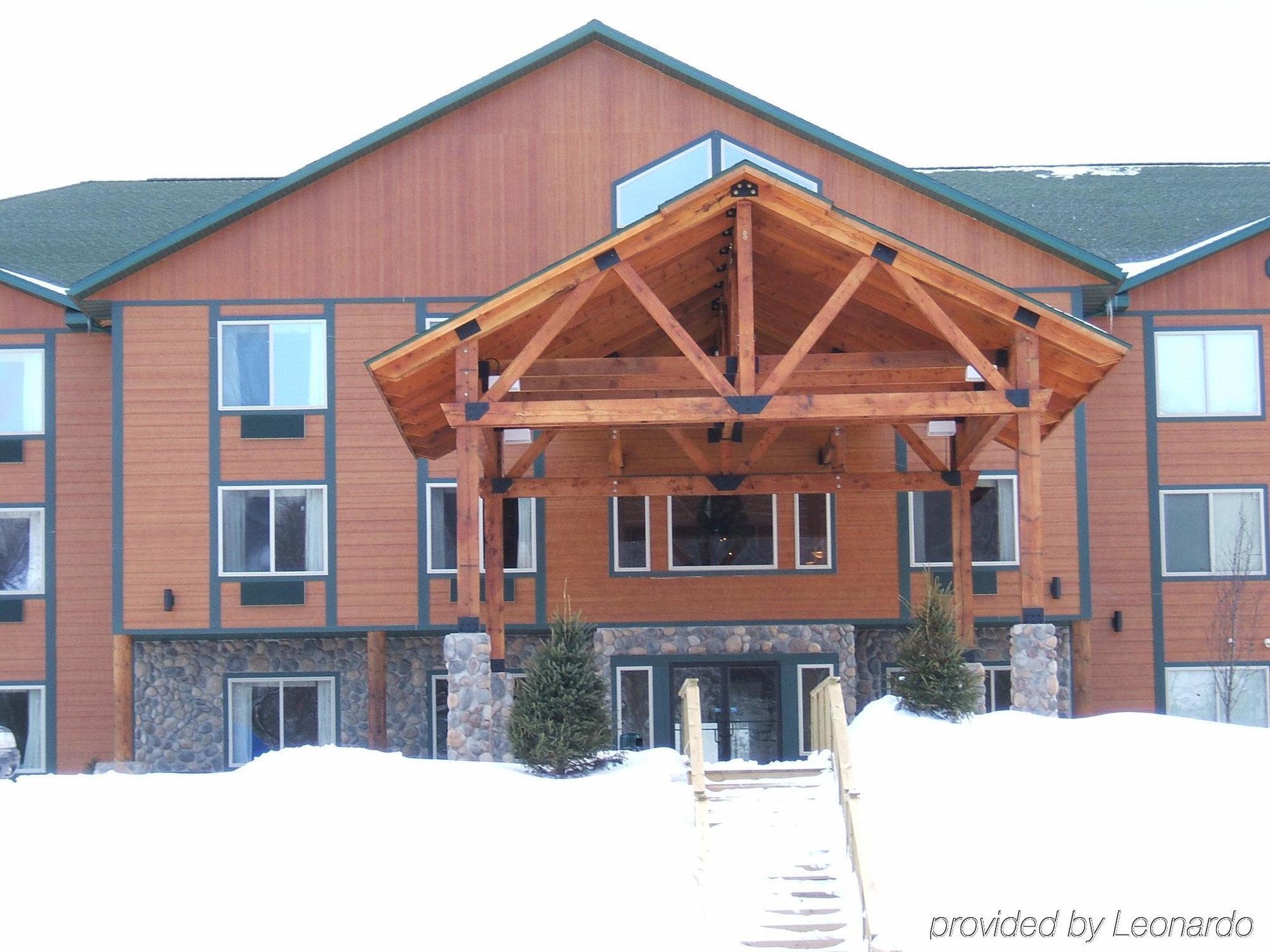 Holiday Express Munising-lakeview, An Ihg Munising