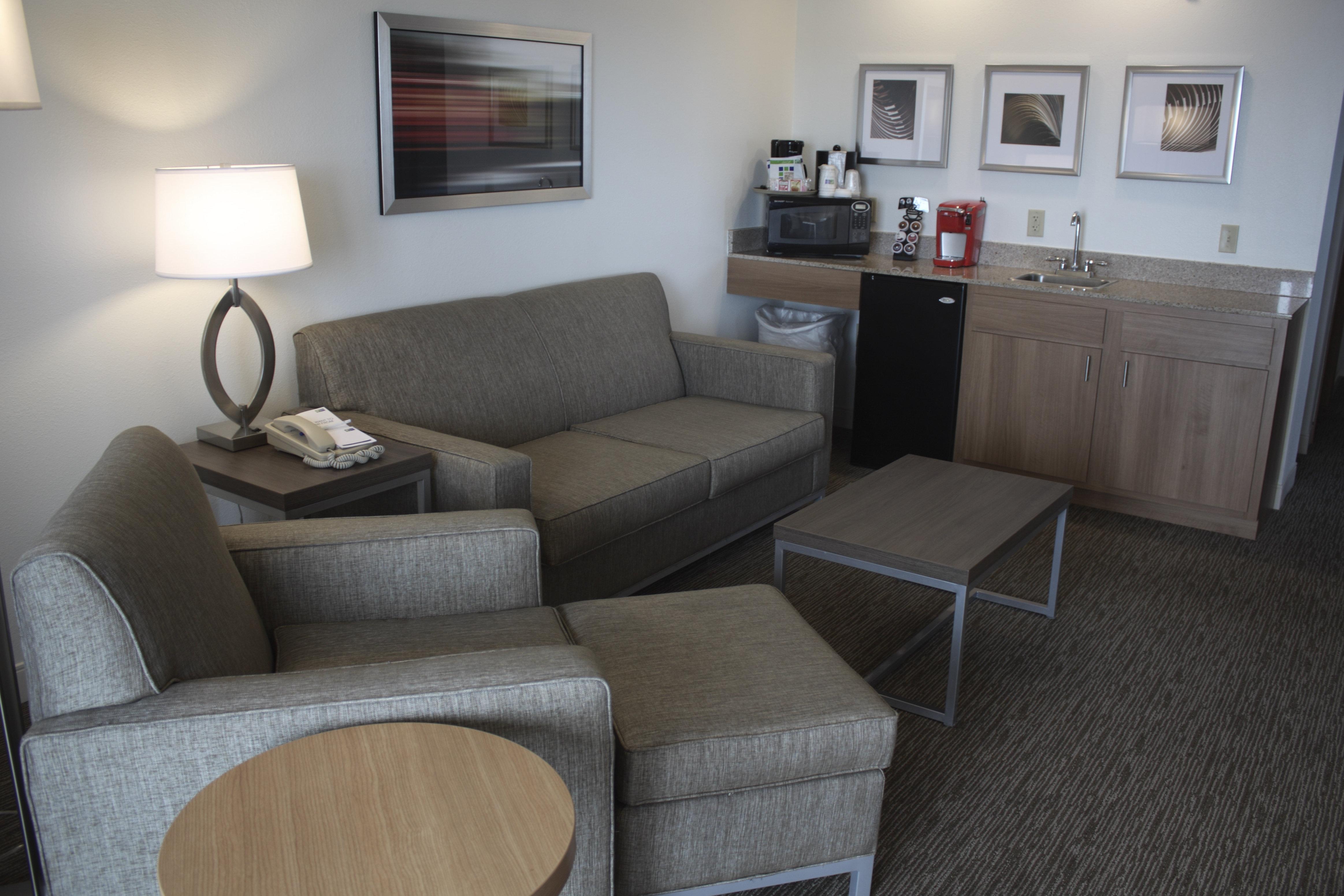 Hotel Express Munising-lakeview, An Ihg 3*