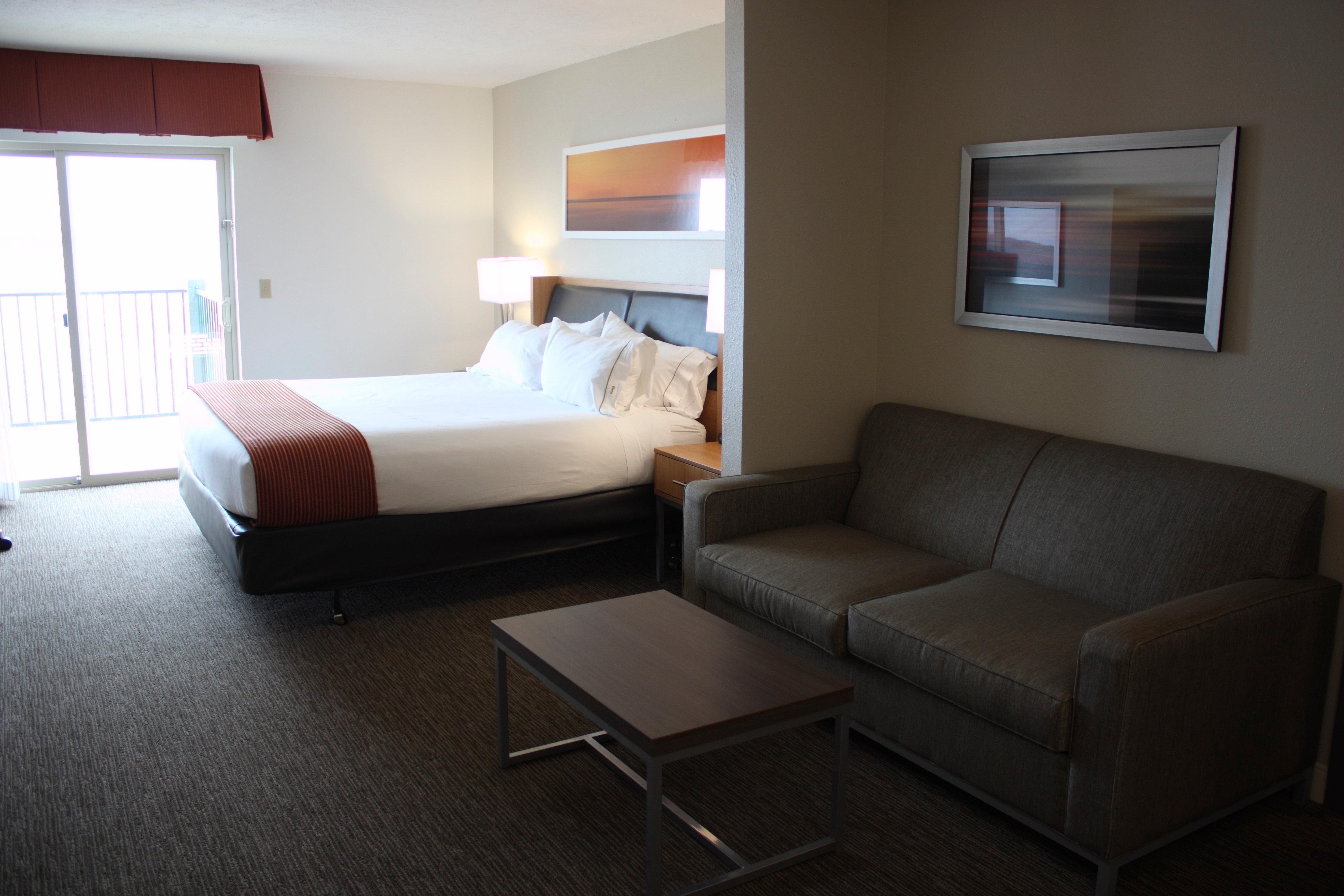 Hotel Express Munising-lakeview, An Ihg Munising