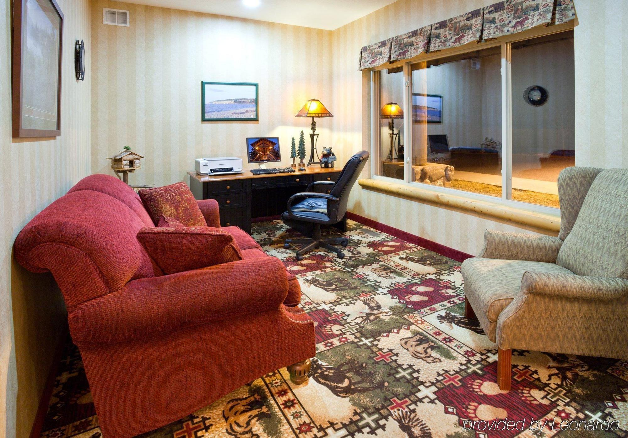 Hotel Express Munising-lakeview, An Ihg Munising