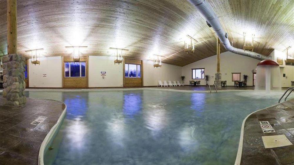 Express Munising-lakeview, An Ihg Hotel 3*