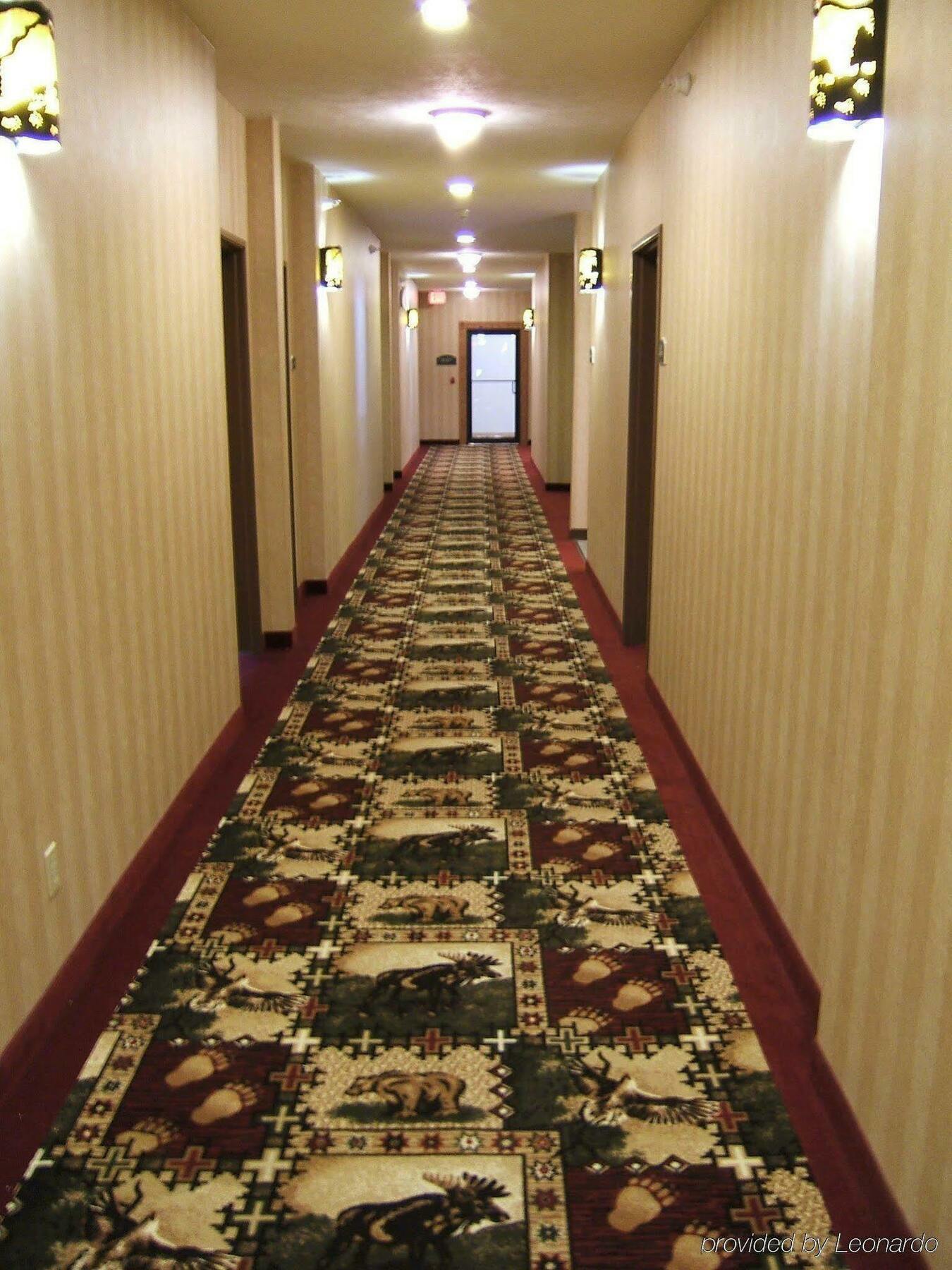 Hotel Express Munising-lakeview, An Ihg 3*