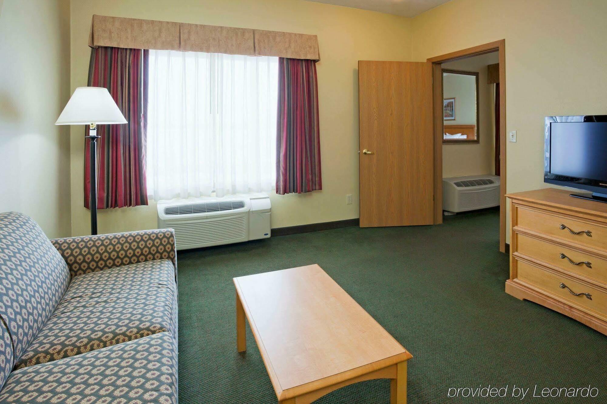 Express Munising-lakeview, An Ihg Hotel Munising
