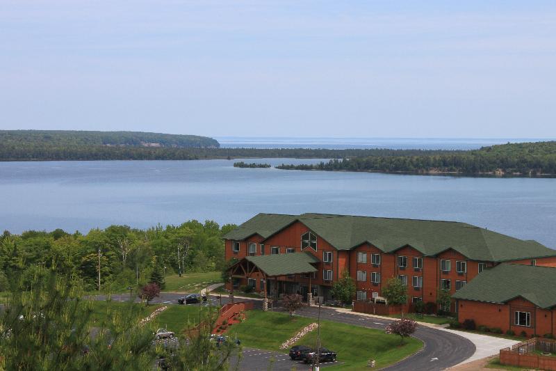 Express Munising-lakeview, An Ihg